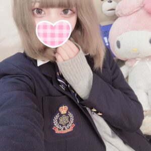 現役高3世代18歳で美少女が未経験からリフレデビュー。