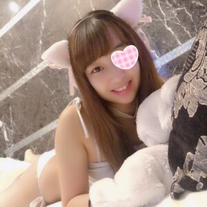 SNSに依存する10代少女の流行事情 in 新宿JKリフレ