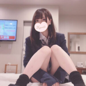 制服のディテールにこだわりを٩(๑`^´๑)۶