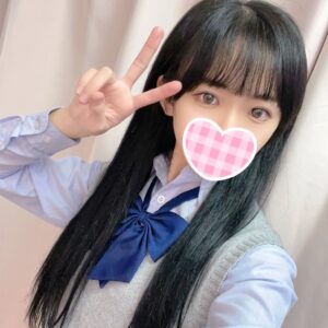 ★体験入店★王道清楚のロリ”ふゆのちゃん”はEカップのロリ巨乳♡【新宿JKリフレ】
