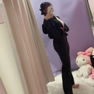 出勤しちゃってます(՞  ܸ. .ܸ՞)"