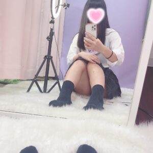 にほ🐻‍❄️22時まで出勤します！