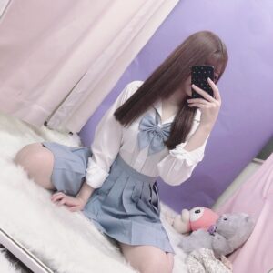 ねむ出勤したお♡