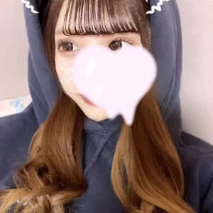 ゆら5時まで✌🏻💭