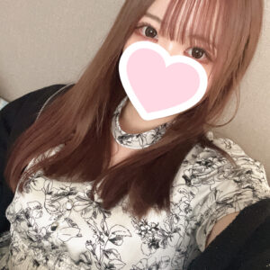 本日15:00〜出勤です🎀