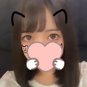 かおる髪の毛染めたよ~5時までいます💖