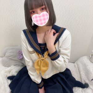 新宿制服オーディションにいよいよJK中退年齢18歳が降臨！！