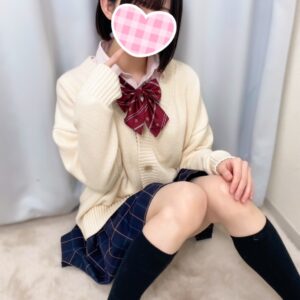 ＜体験入店速報＞黒髪ボブがとっても似合う清楚系美少女【新宿JKリフレ】