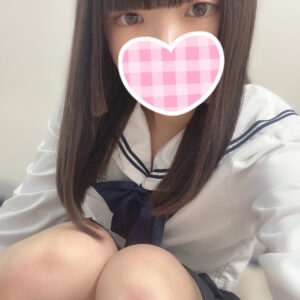 ★小柄華奢細身!THE王道の黒髪ロリ美少女★