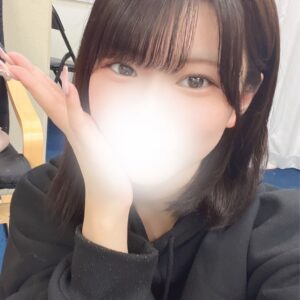 19:30～5:00こと朝までいる🐰