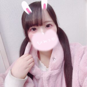 ももこ🍑-22:00います☺️