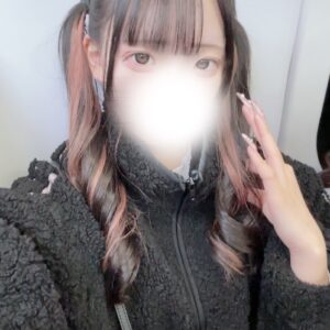 いちか出勤してます😻