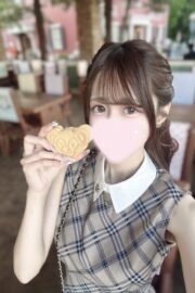 4/11体験入店初日ふゆの(JK上がりたて)新人ランキング1位👑