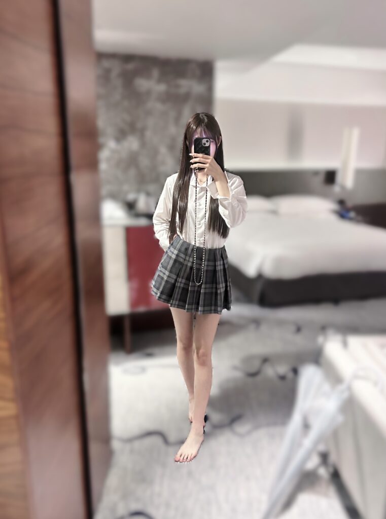 {CAPTION}