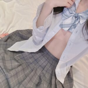 ひいろです( .. )