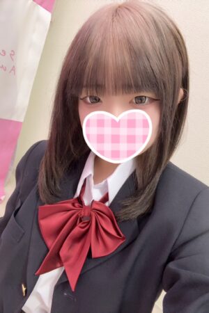 8/26体験入店初日ろな（JK上がりたて）