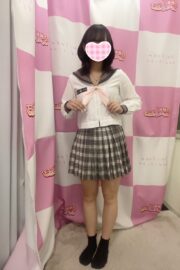 11/4体験入店初日まりん（JK中退年齢）