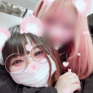 りと出勤してます