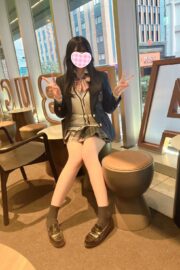 12/23体験入店初日ゆいな（JK中退年齢）(新人ランキング6位)