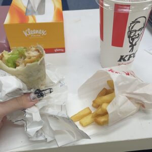 出勤中です> ·̫ q⭐️