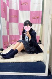 1/31体験入店初日ゆうな（JK中退年齢）2008年産まれ